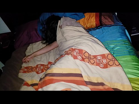❤️ Stepson berating rẹ odo stepmother nigba ti o sun. ❤❌  wa %yo.gayasianporn.ru